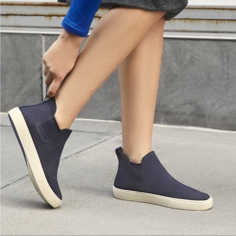 Rothy's Womens Hightop Chelsea Pull-On Boots Dark Nightfall Blue CC